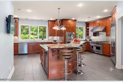 2 Cobblefield Rd, Mendham Township, NJ 07945 - Photo 11