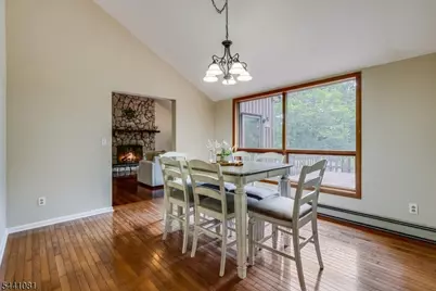 5 Dogwood Trl, Hardyston Township, NJ 07460 - Photo 13