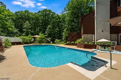 5 Dogwood Trl, Hardyston Township, NJ 07460 - Photo 5