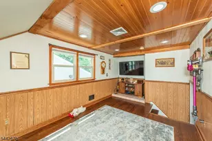 3 Maple Ln, Parsippany, NJ 07034 - Photo 3