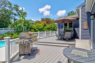 13 Oaklawn Dr, East Hanover Township, NJ 07936 - Photo 33