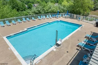 8 Bluffs Ct, Hamburg, NJ 07419 - Photo 33