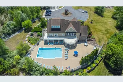 8 Bluffs Ct, Hamburg, NJ 07419 - Photo 31