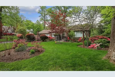 1399 Birch Hill Rd, Mountainside, NJ 07092 - Photo 3