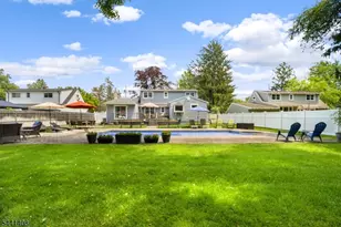 134 Marion Ct, Pompton Lakes, NJ 07442 - Photo 39