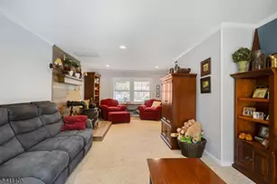 134 Marion Ct, Pompton Lakes, NJ 07442 - Photo 17