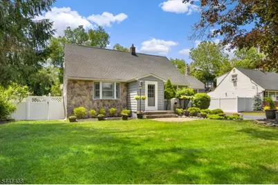 134 Marion Ct, Pompton Lakes, NJ 07442 - Photo 3