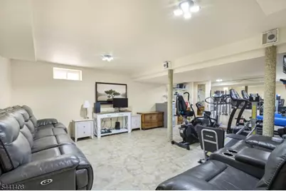 134 Marion Ct, Pompton Lakes, NJ 07442 - Photo 29