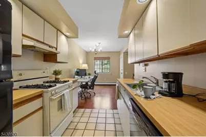 19H Kensington Rd #19H, Chatham Township, NJ 07928 - Photo 7