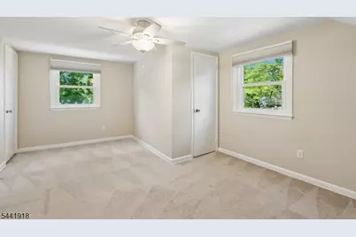124 Holmes Oval, New Providence, NJ 07974 - Photo 11