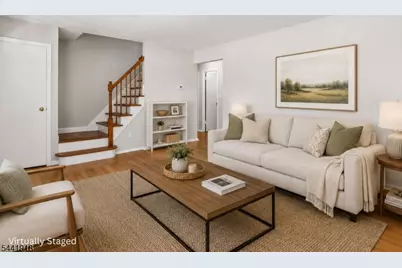124 Holmes Oval, New Providence, NJ 07974 - Photo 3