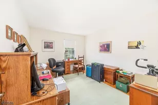 33 Galway Dr, Mendham, NJ 07945 - Photo 11