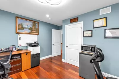 664 Roosevelt Ave, Piscataway Township, NJ 08854 - Photo 31