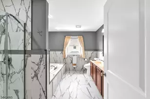 664 Roosevelt Ave, Piscataway Township, NJ 08854 - Photo 29