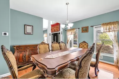 664 Roosevelt Ave, Piscataway Township, NJ 08854 - Photo 17