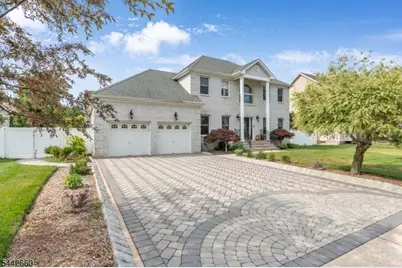 664 Roosevelt Ave, Piscataway Township, NJ 08854 - Photo 3