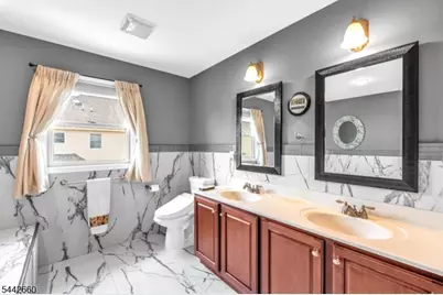 664 Roosevelt Ave, Piscataway Township, NJ 08854 - Photo 37