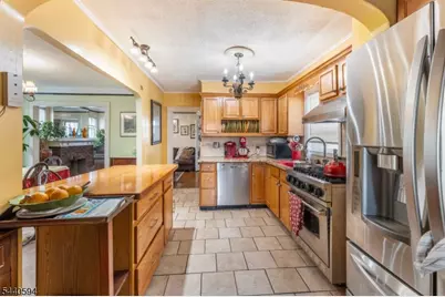 1665 Edmund Ter, Union Township, NJ 07083 - Photo 7