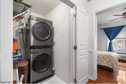 9252 Kennedy Blvd, North Bergen Twp., NJ 07047 - Photo 17