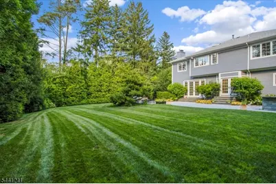 2 Denman Ct, Millburn, NJ 07078 - Photo 41
