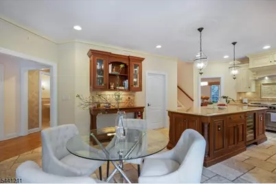2 Denman Ct, Millburn, NJ 07078 - Photo 15