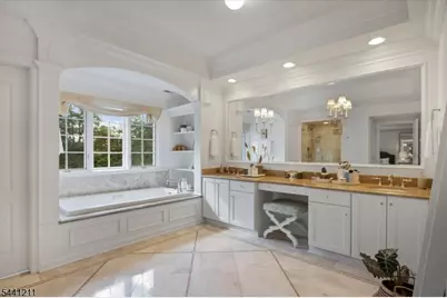 2 Denman Ct, Millburn, NJ 07078 - Photo 21