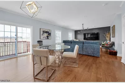 1125 Van Arsdale Dr, Branchburg Township, NJ 08853 - Photo 11