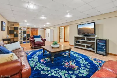 765 Pines Lake Dr, Wayne, NJ 07470 - Photo 25