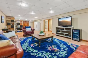 765 Pines Lake Dr, Wayne, NJ 07470 - Photo 25