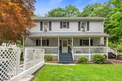 136 Jefferson Trl, Hopatcong, NJ 07843 - Photo 1