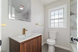 1267 Hollywood Ave, Plainfield, NJ 07060 - Photo 5