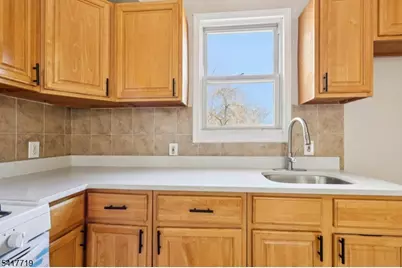 106 E Main St, Paterson, NJ 07522 - Photo 17