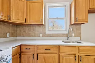 106 E Main St, Paterson, NJ 07522 - Photo 17