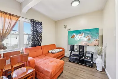 106 E Main St, Paterson, NJ 07522 - Photo 3