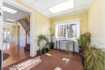 1307 Stuyvesant Ave, Union Township, NJ 07083 - Photo 11