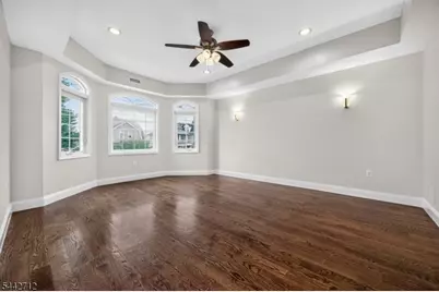 508 2nd Ave #1, Lyndhurst Township, NJ 07071 - Photo 9