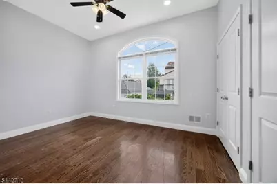 508 2nd Ave #1, Lyndhurst Township, NJ 07071 - Photo 15