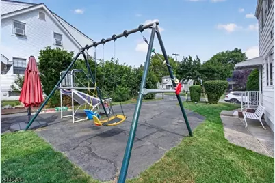 4 Howard Ave, Clifton, NJ 07013 - Photo 33