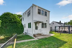 4 Howard Ave, Clifton, NJ 07013 - Photo 31
