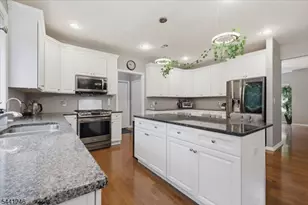 18 Puddingstone Rd, Parsippany, NJ 07950 - Photo 15