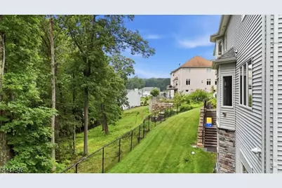 18 Puddingstone Rd, Parsippany, NJ 07950 - Photo 37