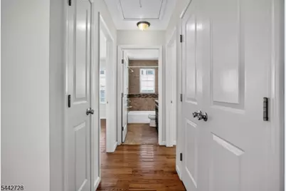 508 2nd Ave #2, Lyndhurst Township, NJ 07071 - Photo 19