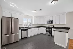 508 Second Ave, Lyndhurst Township, NJ 07071 - Photo 7
