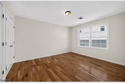 508 2nd Ave #2, Lyndhurst Township, NJ 07071 - Photo 17