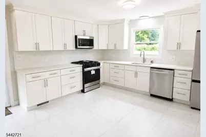 322 Madison Ave, Newfield, NJ 08344 - Photo 7