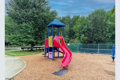 305 Amberleigh Dr, Hopewell Township, NJ 08534 - Photo 25