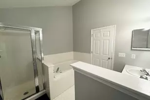 305 Amberleigh Dr, Hopewell Township, NJ 08534 - Photo 17