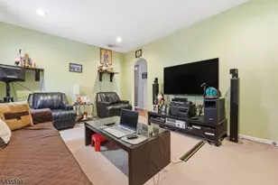 73 Charles St, Belleville, NJ 07109 - Photo 5