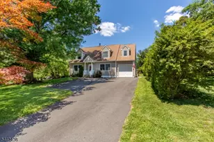 117 Circle Dr S, West Amwell Township, NJ 08530 - Photo 3