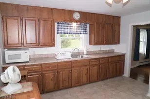 226 Lambertville Hq Rd, Delaware Township, NJ 08559 - Photo 7
